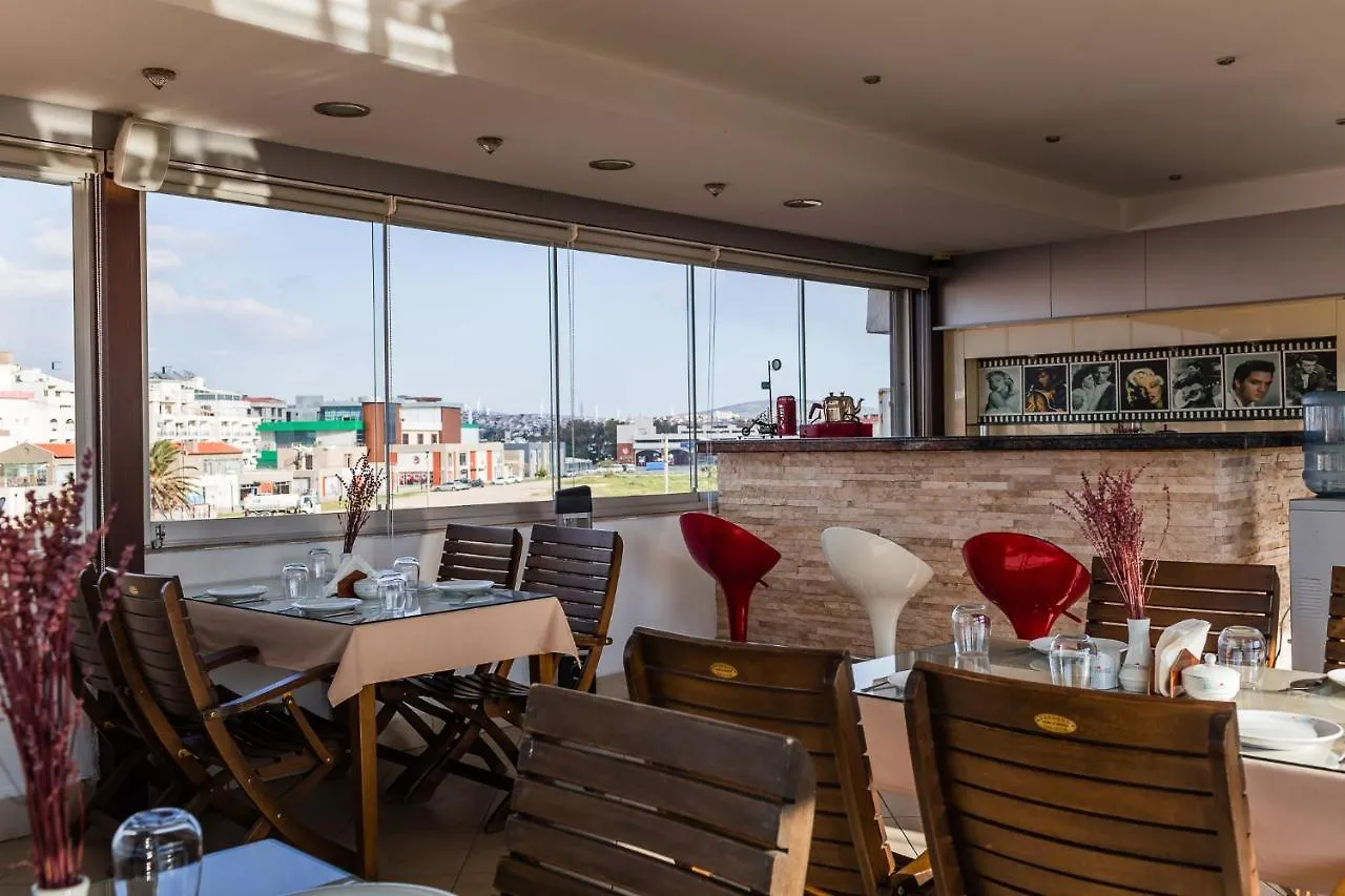 Eleven Hotel Çeşme